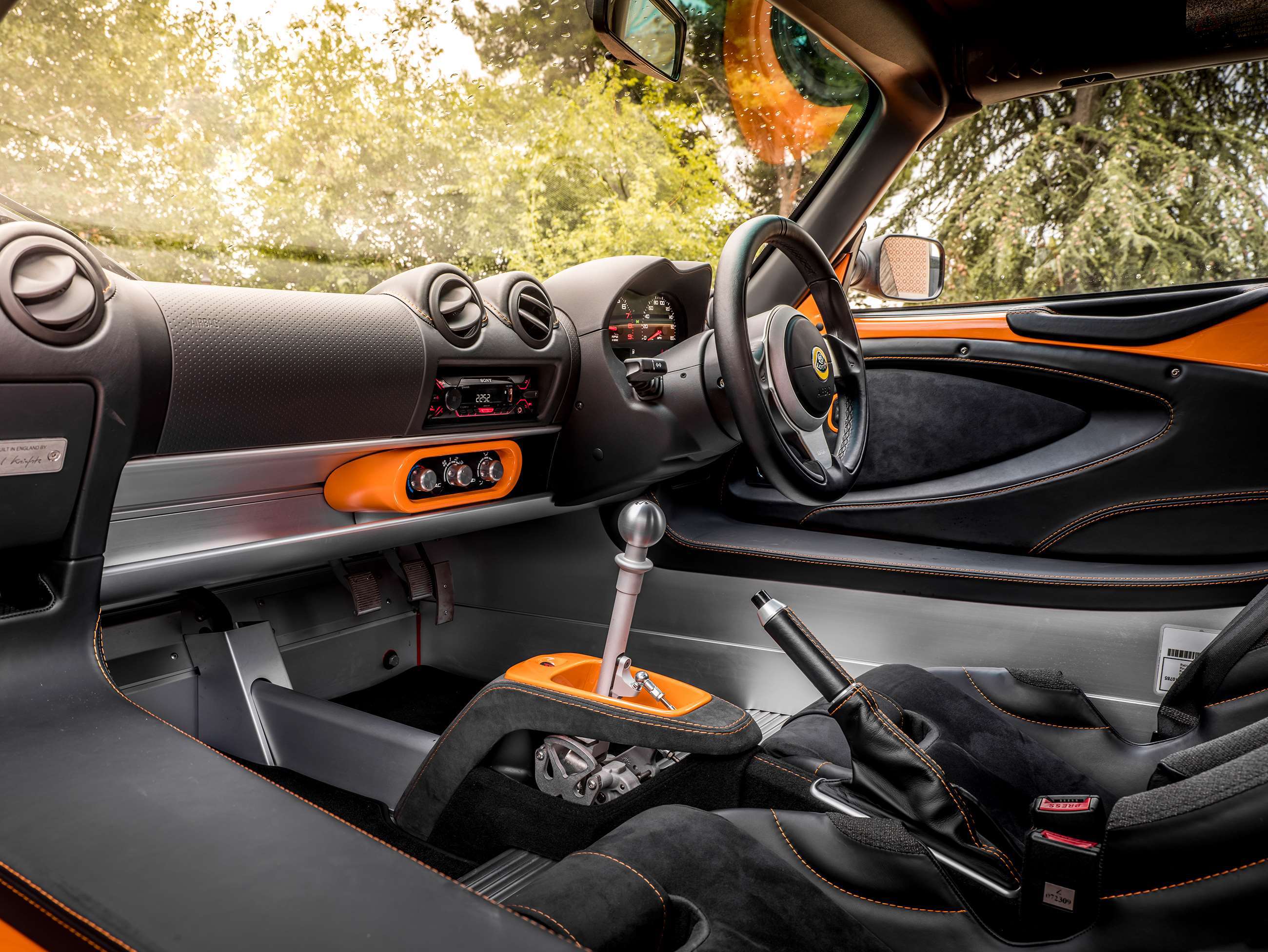 lotus-elise-cup-250-interior-goodwood-19122019.jpg