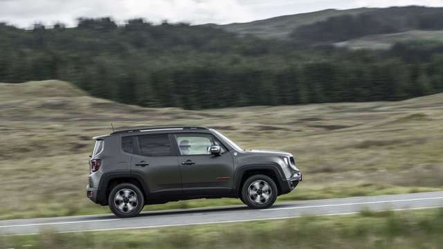 jeep-renegade-trailhawk-review-goodwood-20122019.jpg