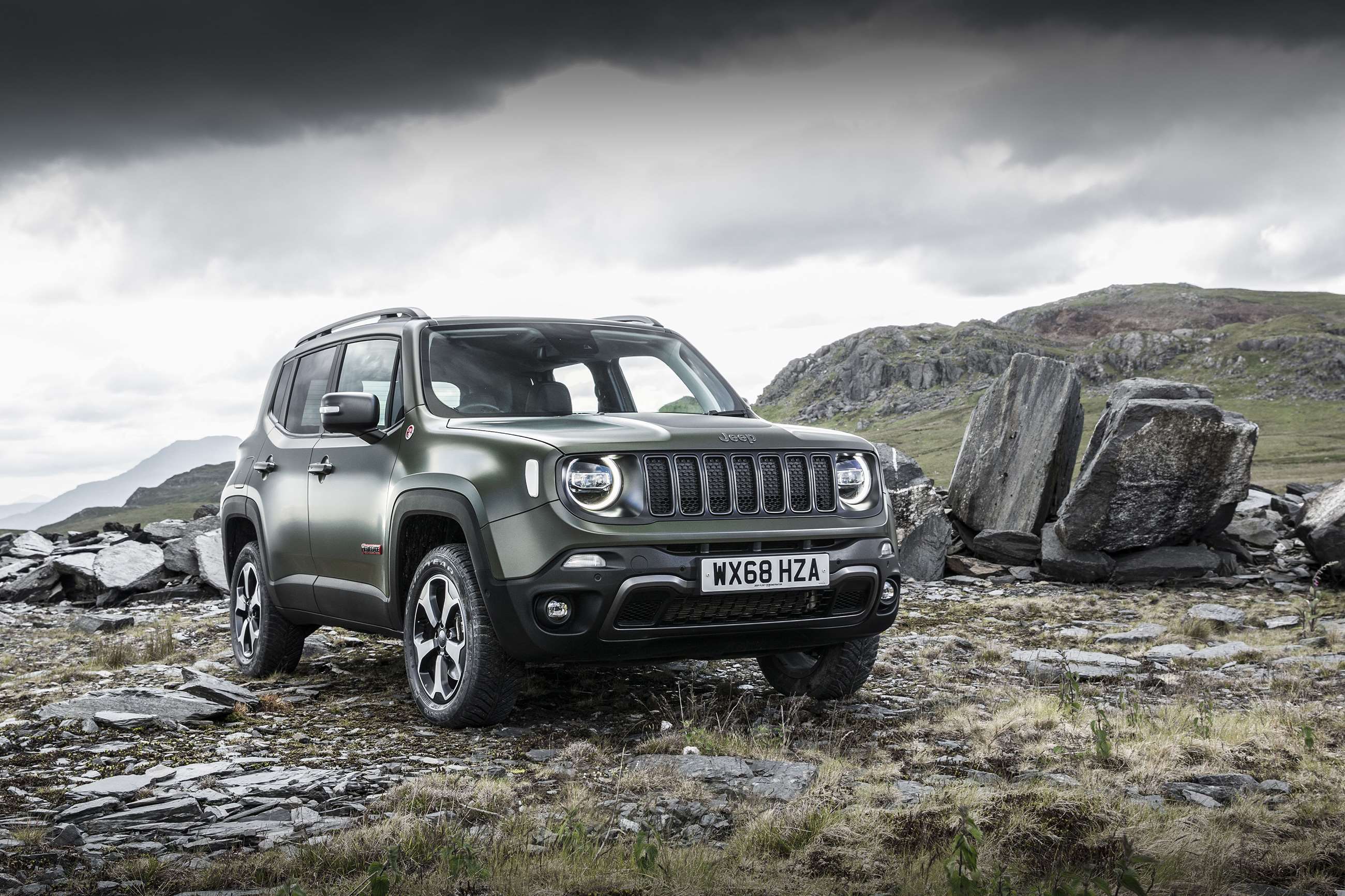jeep-renegade-trailhawk-specifications-goodwood-20122019.jpg