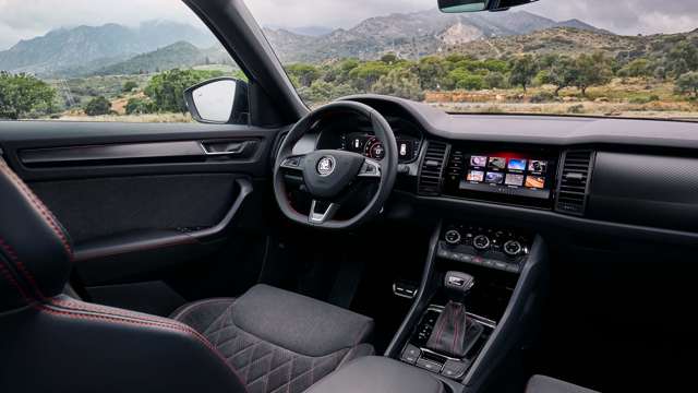 skoda-kodiaq-vrs-interior-goodwood-01022019.jpg