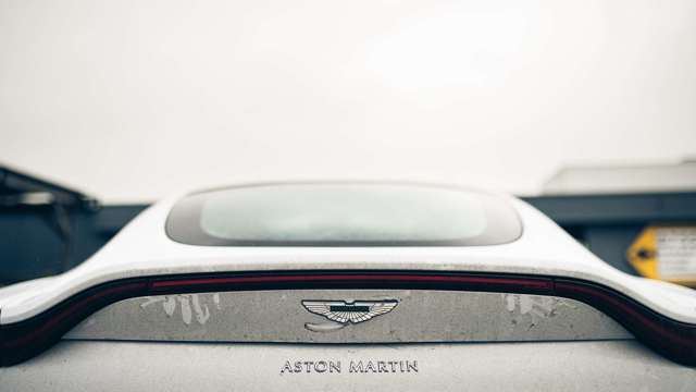 aston-martin-vantage-2019-goodwood-track-day-2019-gallery-goodwood-30012010.jpg