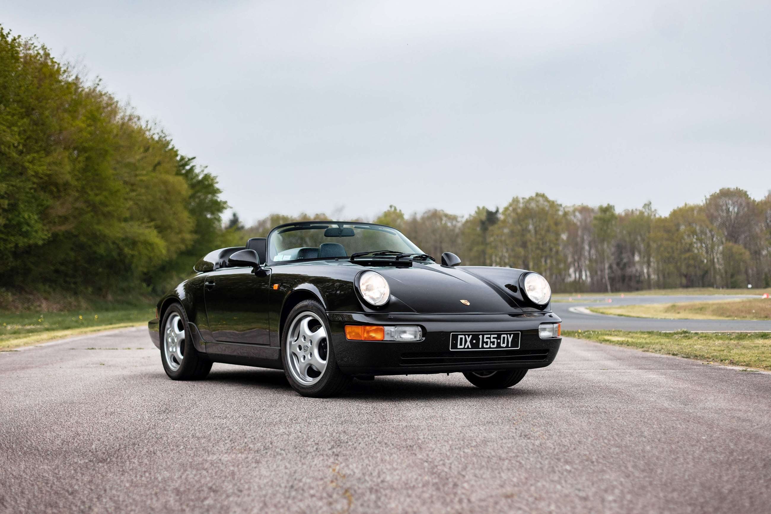 artcurial-porsche-964-carrera-2-speedster-1993-goodwood-13062019.jpg