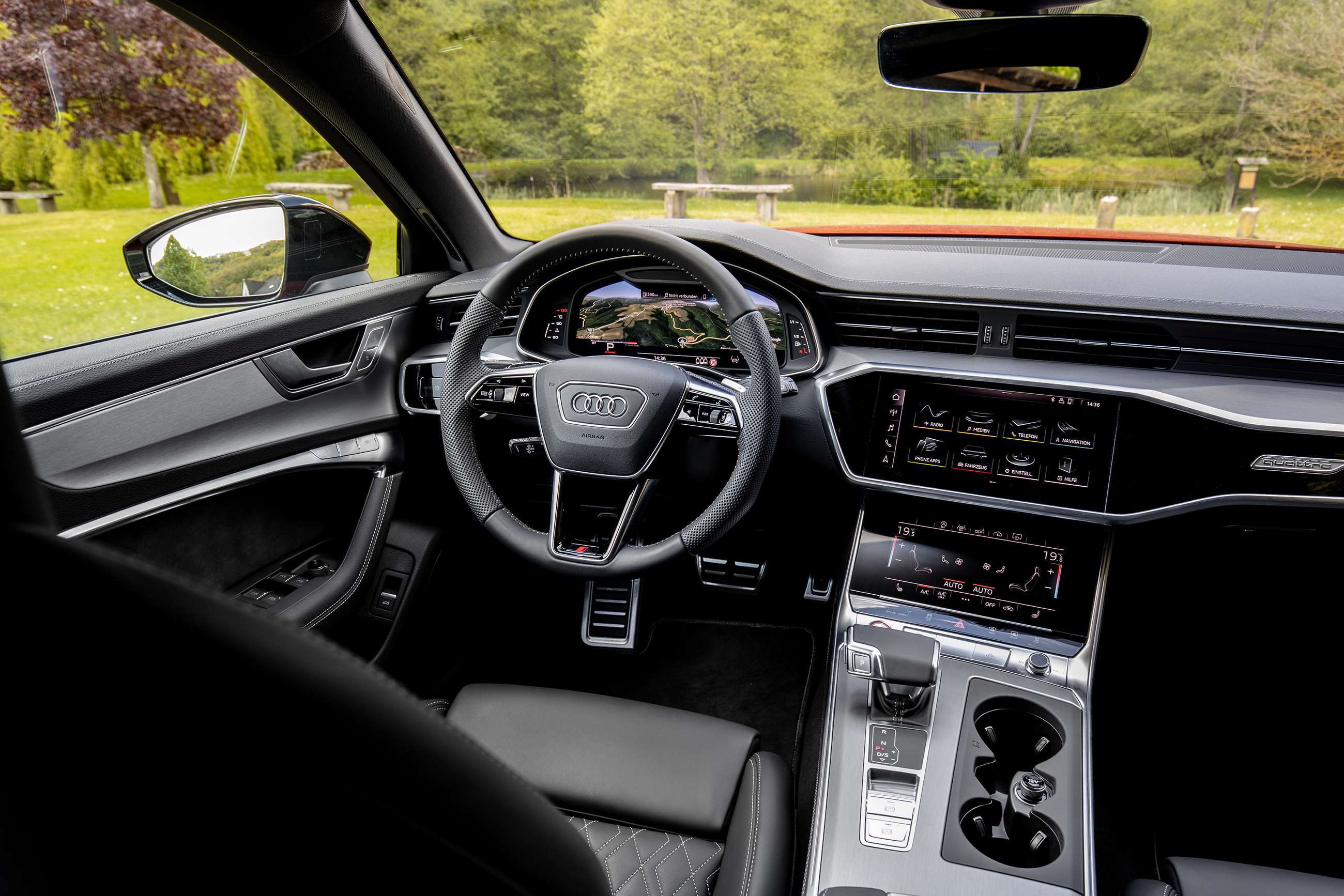 audi-s6-avant-interior-goodwood-22052019.jpg