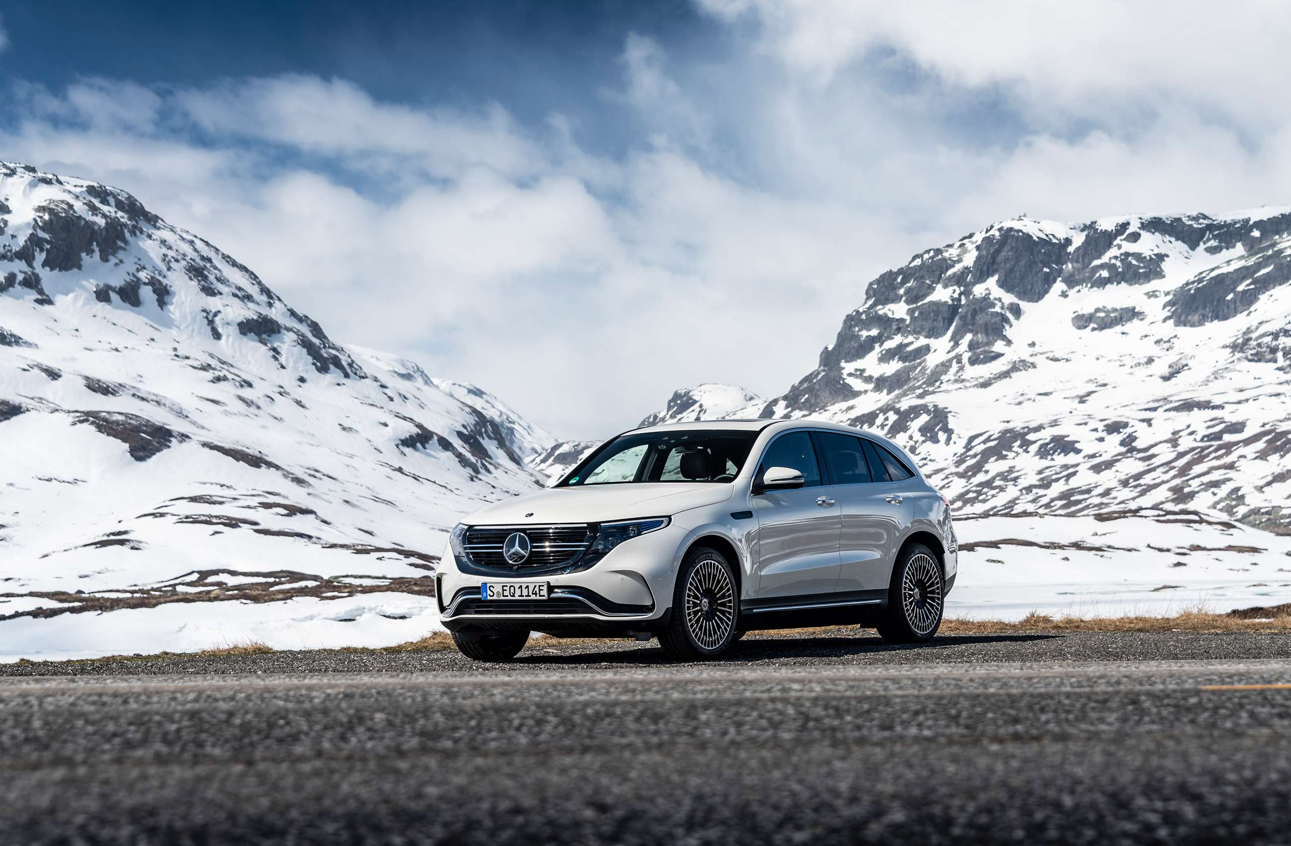 Mercedes Electric EQC 2021