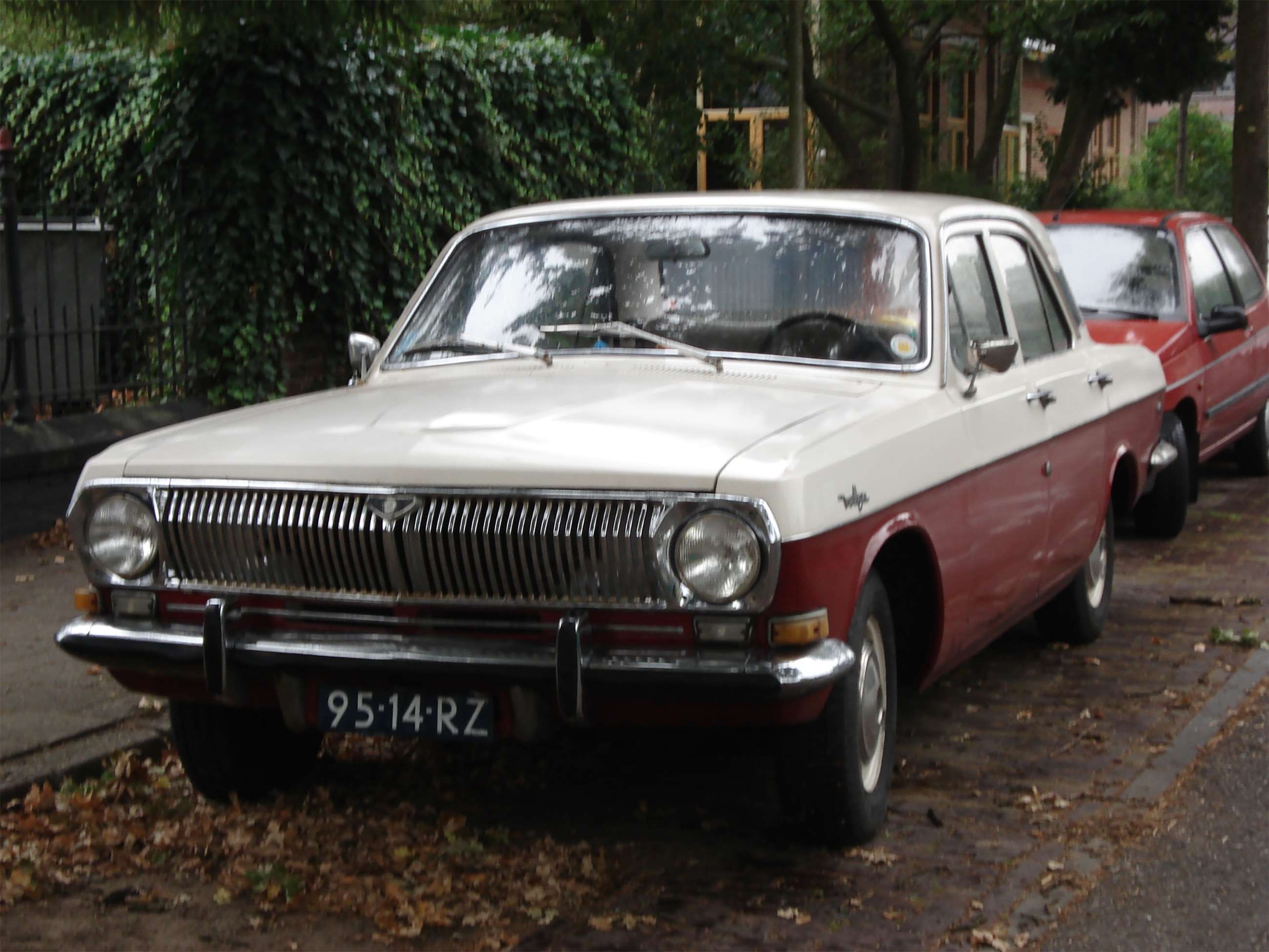 gaz-volga-m24.jpg