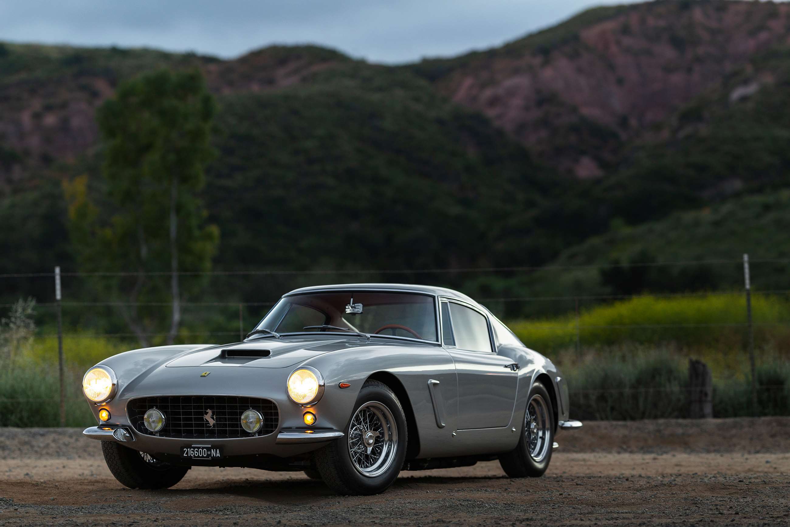 ferrari-250-gt-swb-most_expensive_cars_auction_17121901.jpg