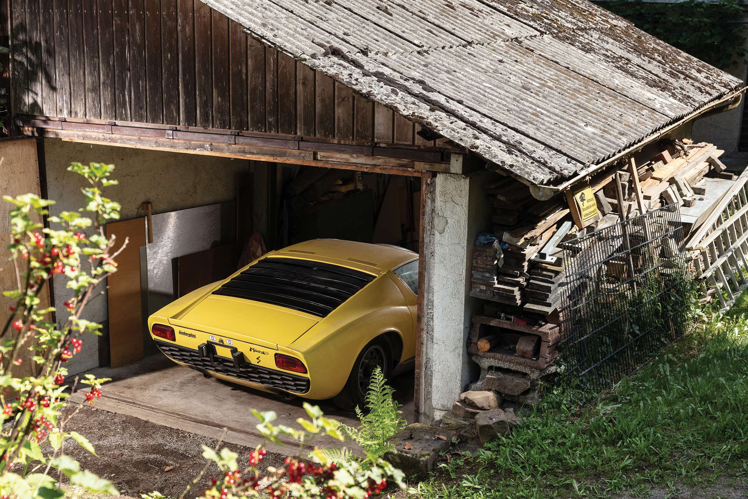 lamborghini-miura-p400-s-for-sale-auction-1969-rm-sothebys-goodwood-23102019.jpg