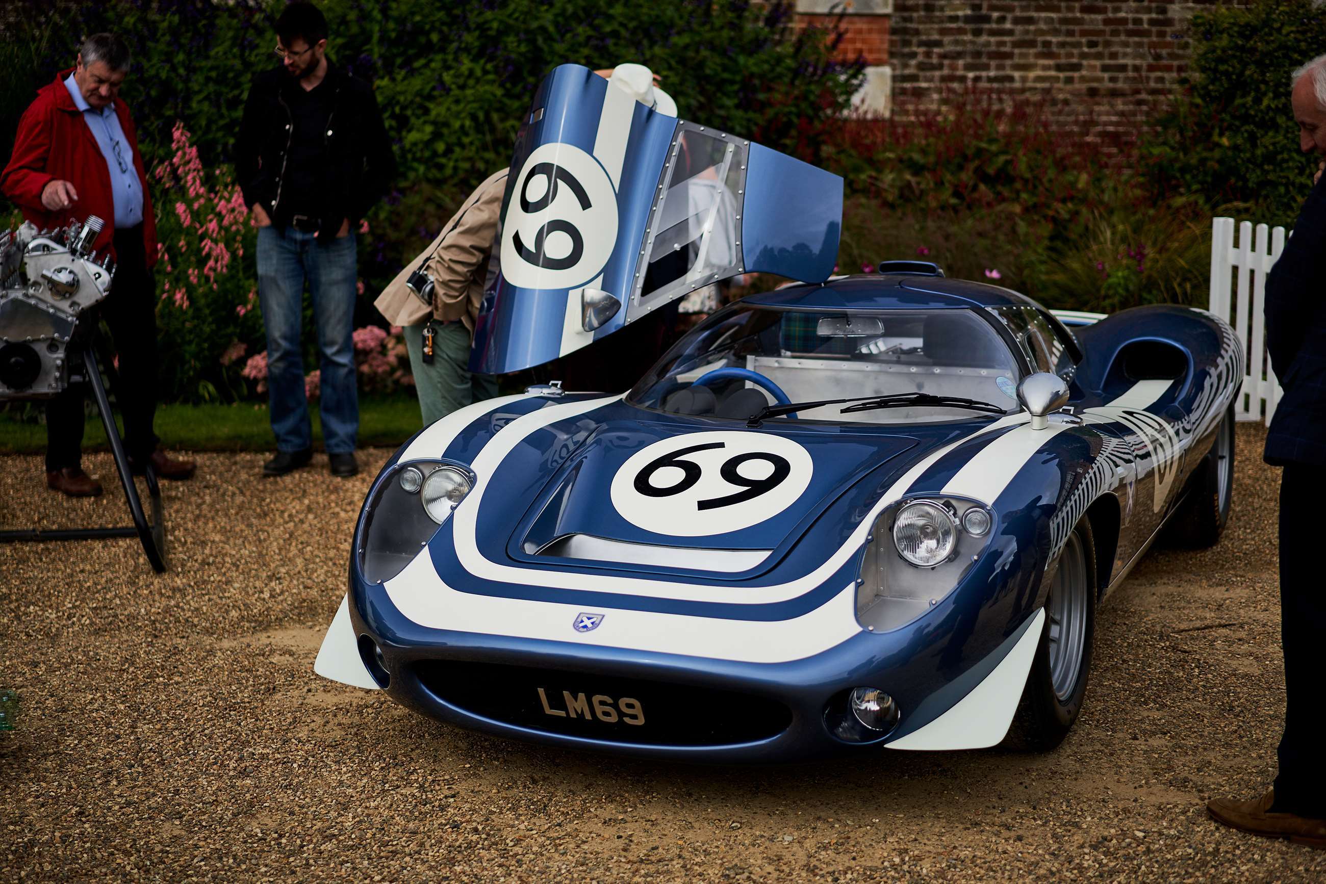 ecurie-ecosse-lm69-concours-of-elegance-2019-james-lynch-goodwood-10092019.jpg