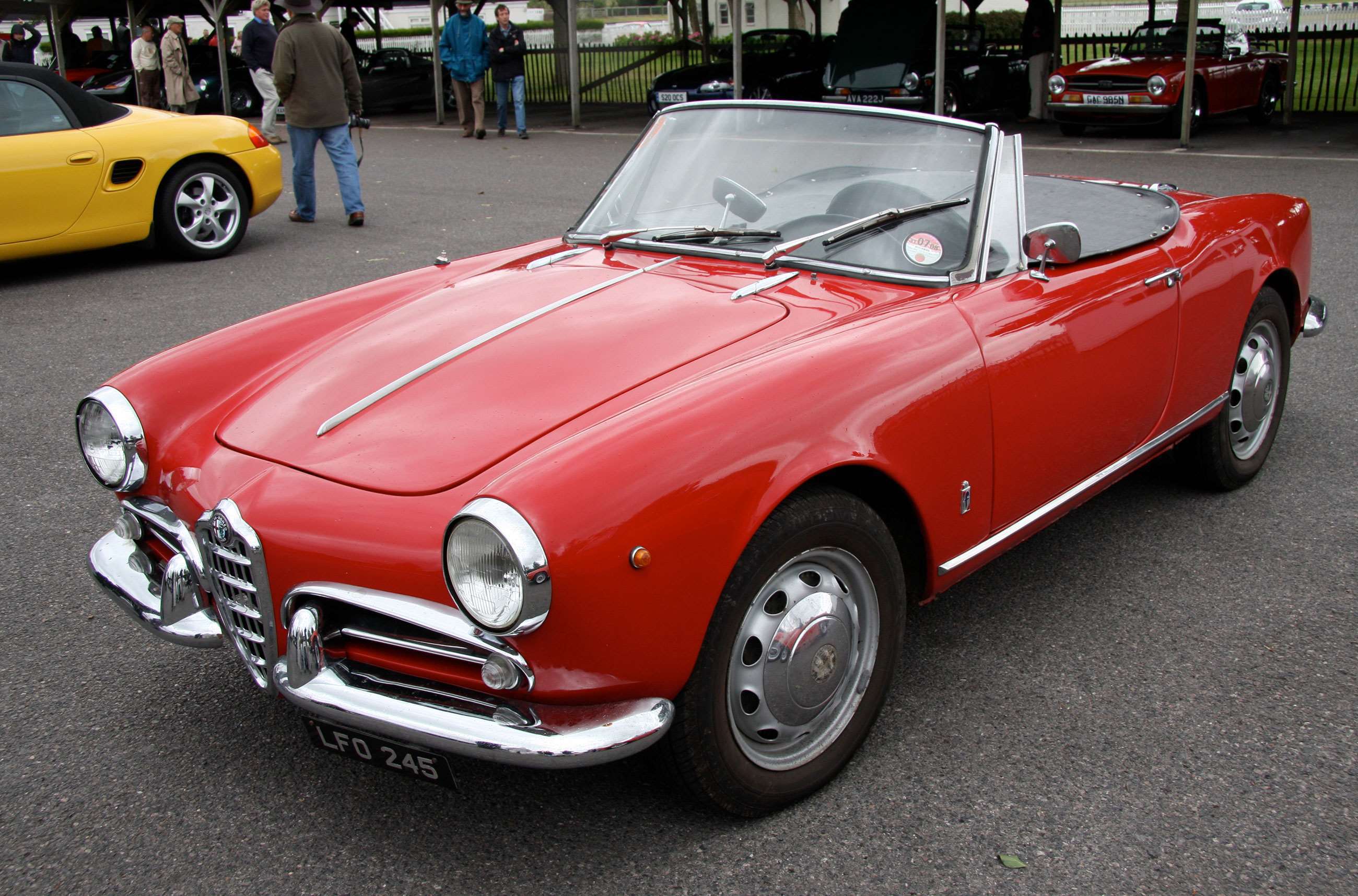 best-cars-of-pininfarina-3-alfa-romeo-giulietta-spider-goodwood-14122020.jpg