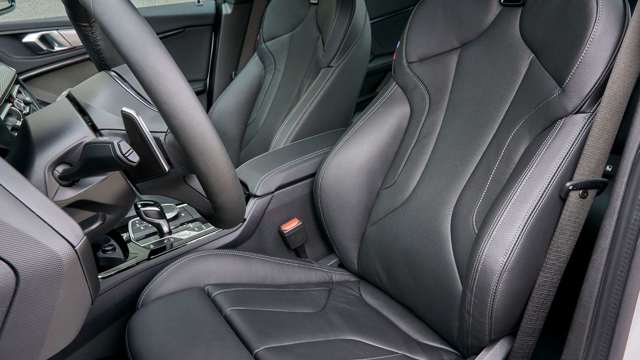 bmw-m235i-xdrive-seats-goodwood-19022020.jpg