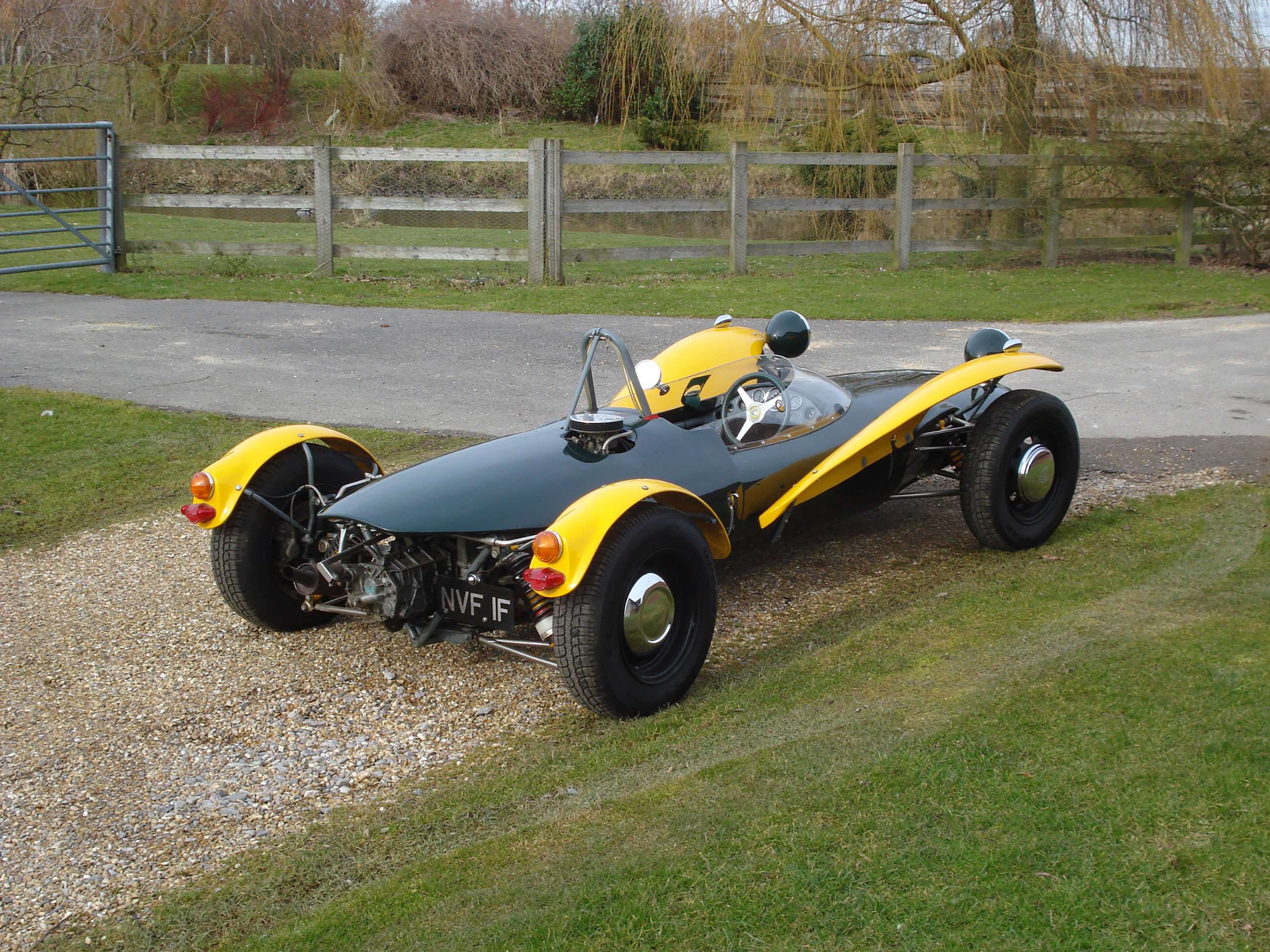 lotus-type-51-r-1968-ford-single-seater-flower-power-bonhams-goodwood-06042020.jpg