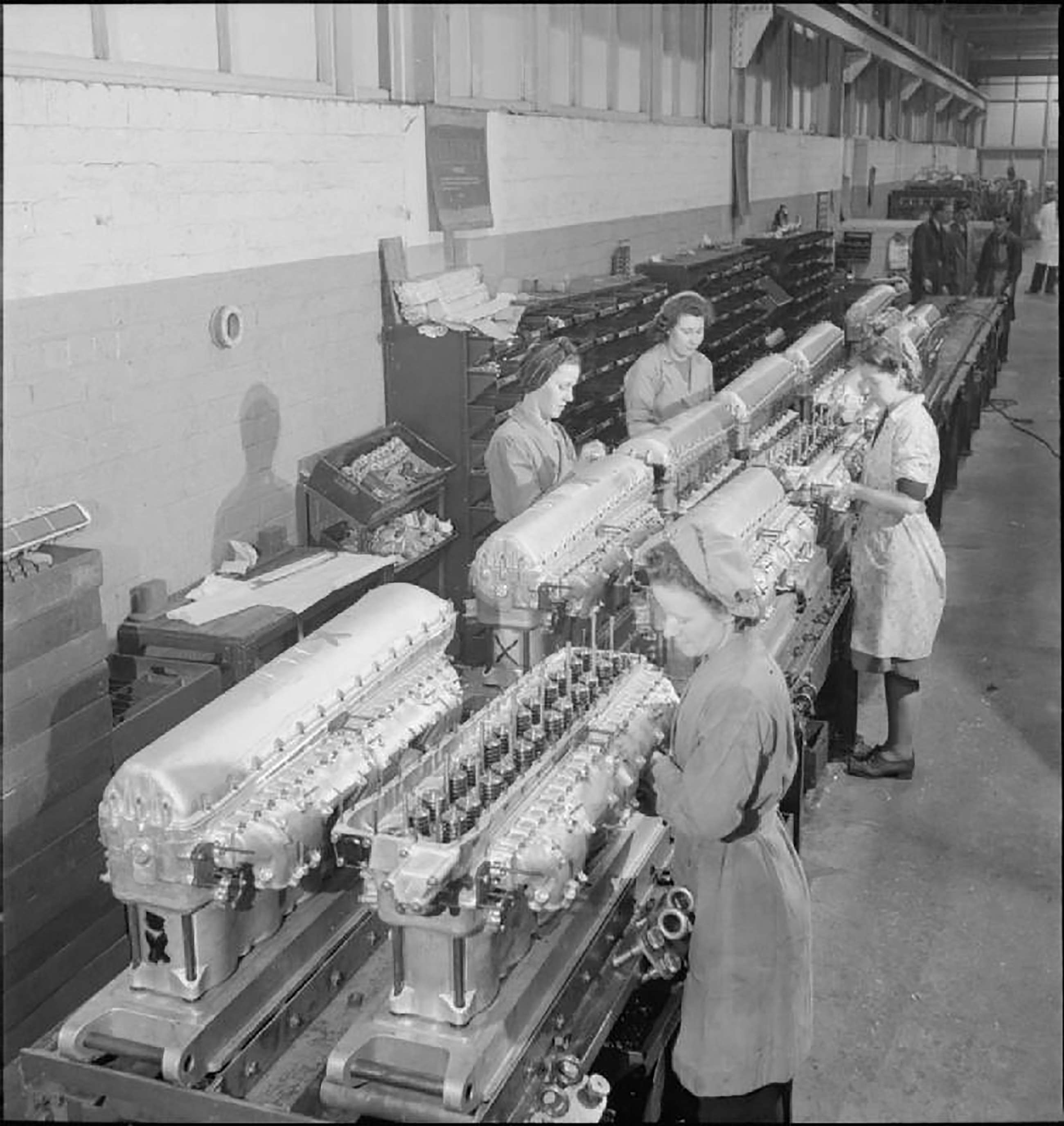 Merlin engine production line, 1942.