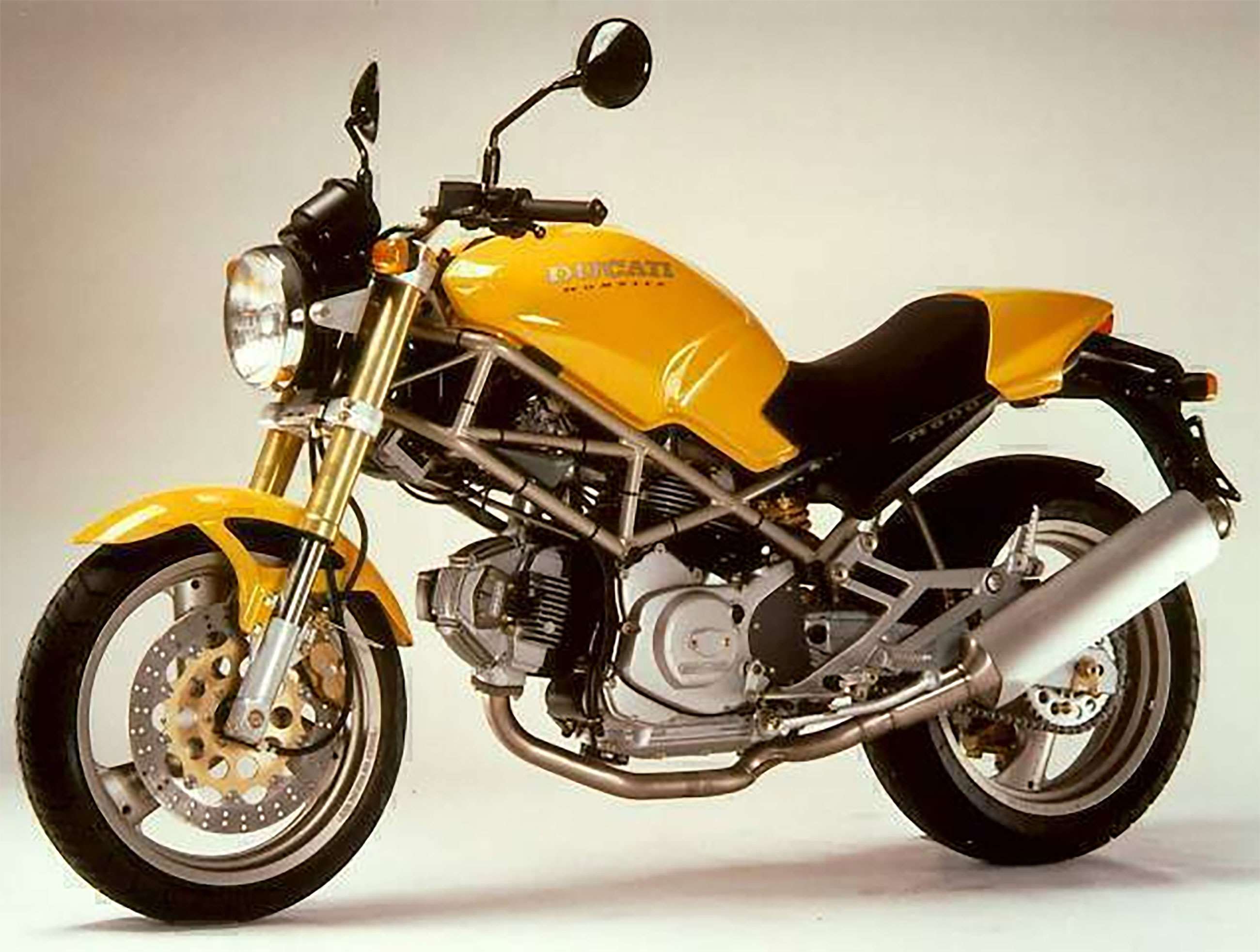best-bikes-of-the-nineties-4-ducati-monster-goodwood-07052020.jpg