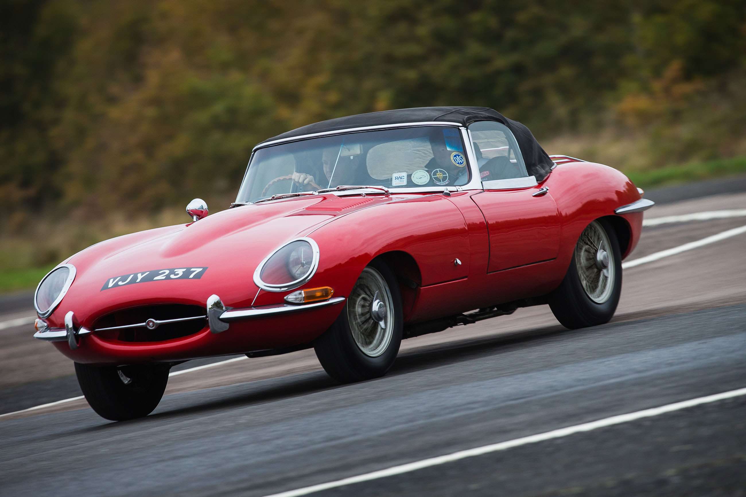 best-jaguar-road-cars-3-jaguar-e-type-goodwood-18062020.jpg