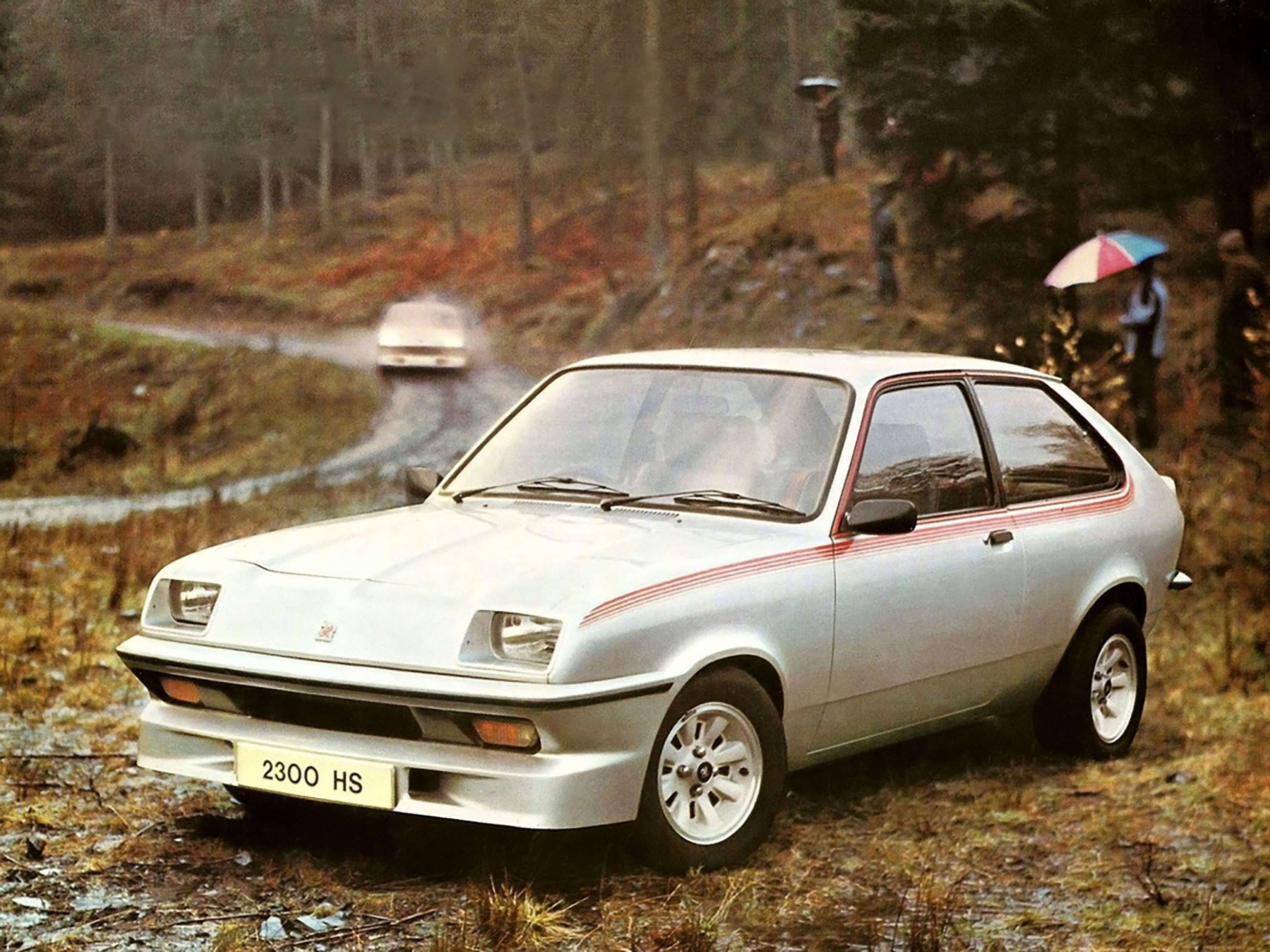 best-1970s-hot-hatchbacks-6-vauxhall-hs-chevette-goodwood-31072020.jpg