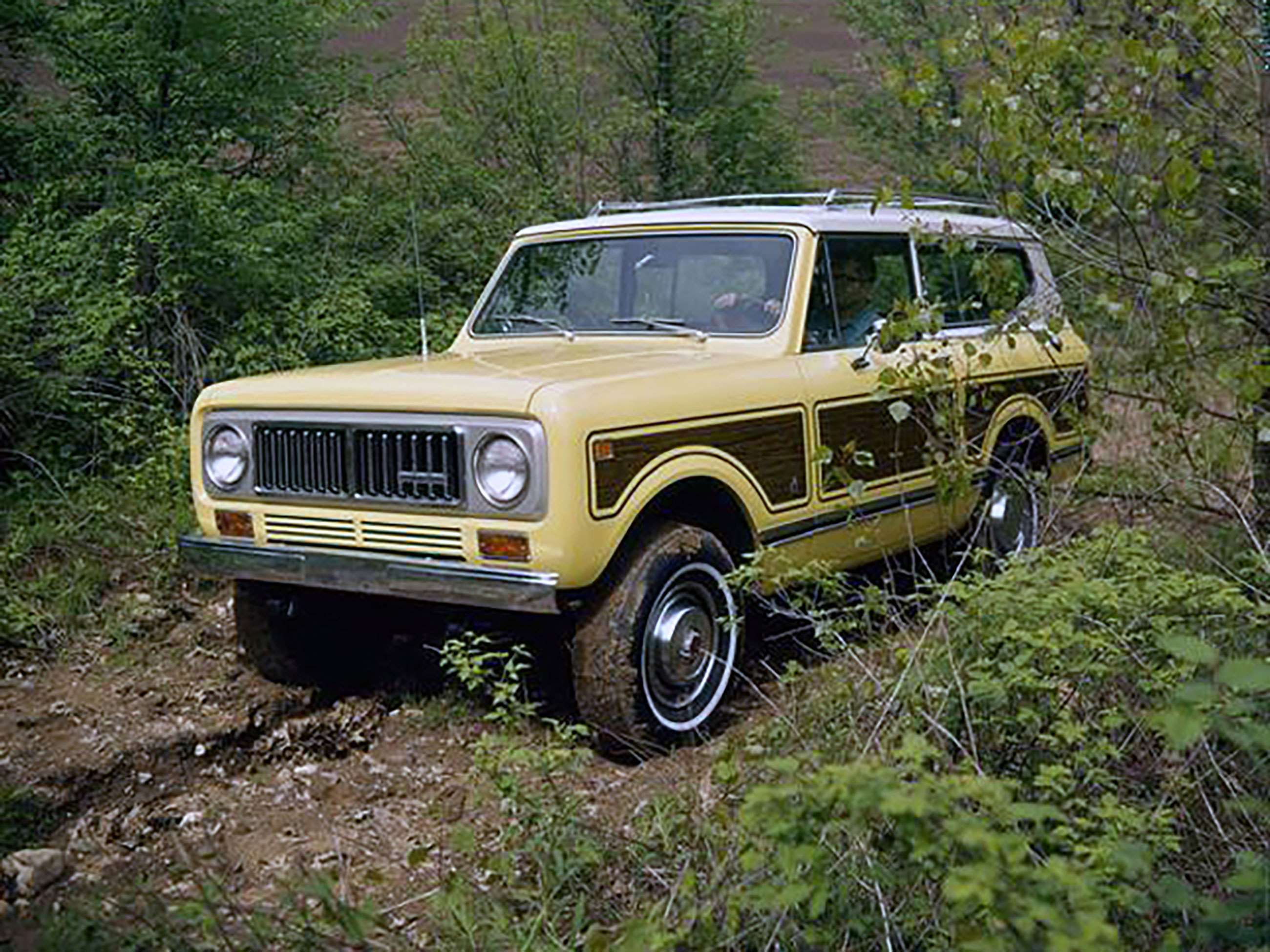 anorak-range-rover-inspired-suvs-1-international-harvester-scout-ii-goodwood-21082020.jpg