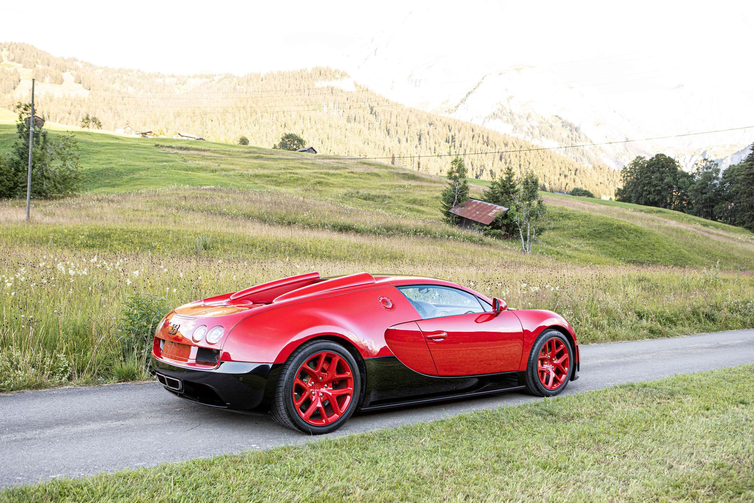 bugatti-veyron-grand-sport-vitesse-bonmont-bonhams-goodwood-21082020.jpg