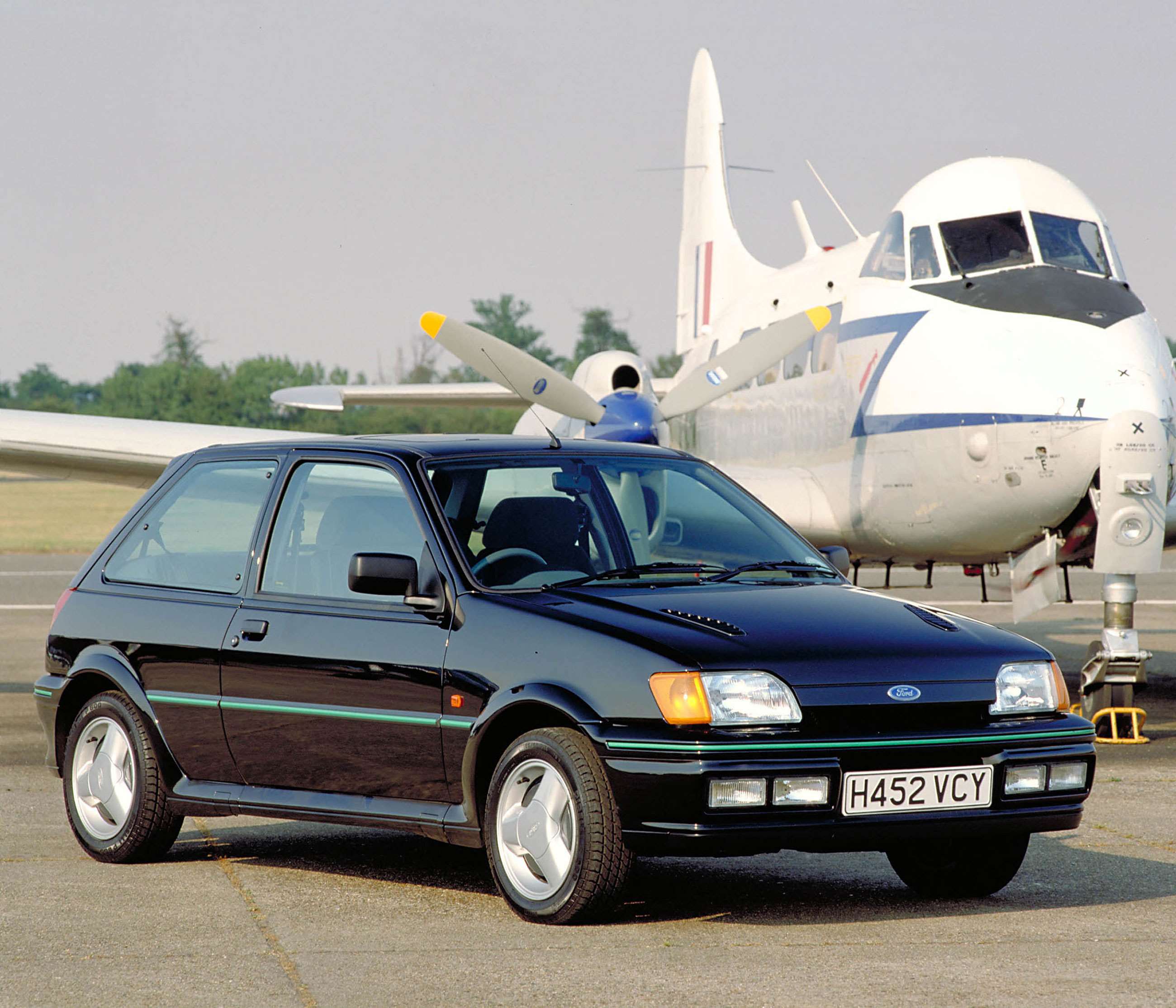 The best 1990s hot hatches List GRR