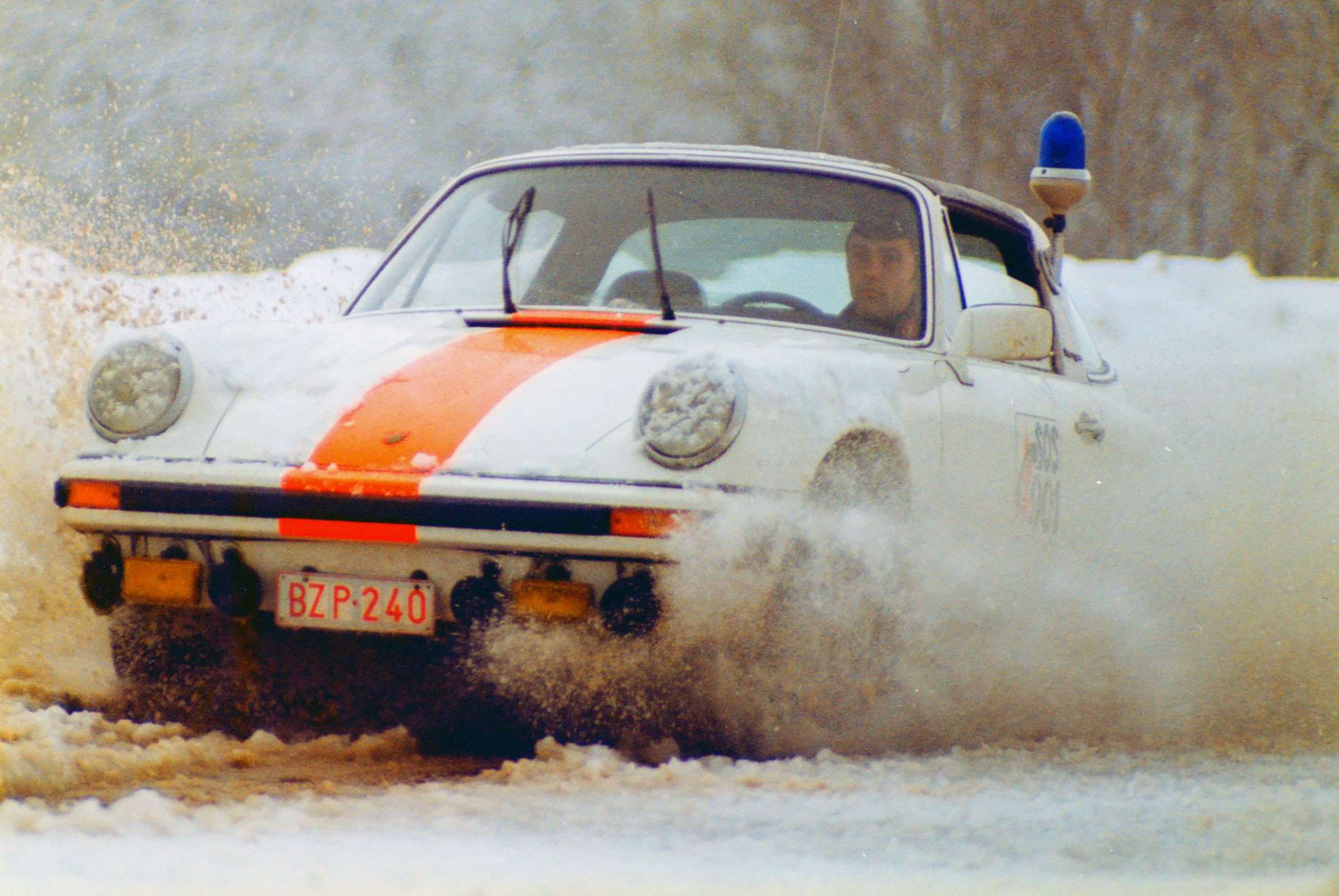 porsche-911-2.7-carrera-1976-police-car-belgium-bonhams-goodwood-17092020.jpg