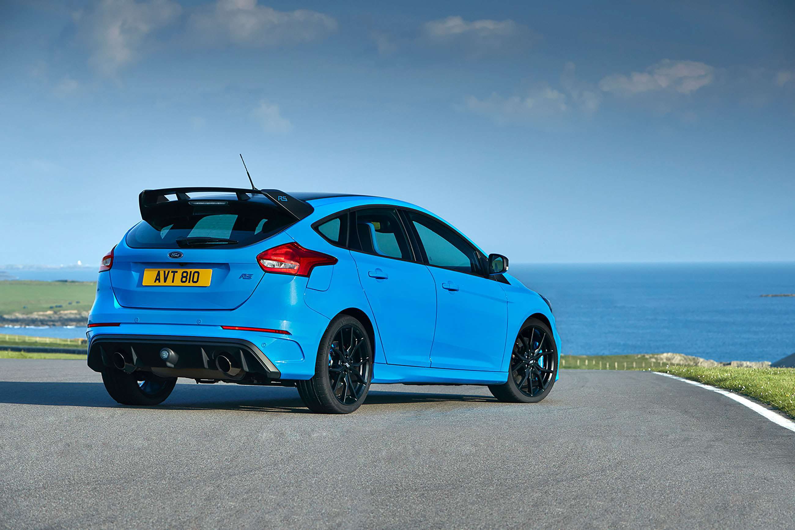 best-hot-hatches-2010s-5-ford-focus-rs-goodwood-03092020.jpg
