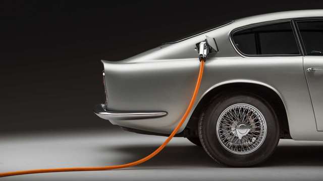 lunaz-electric-aston-martin-db607.jpg