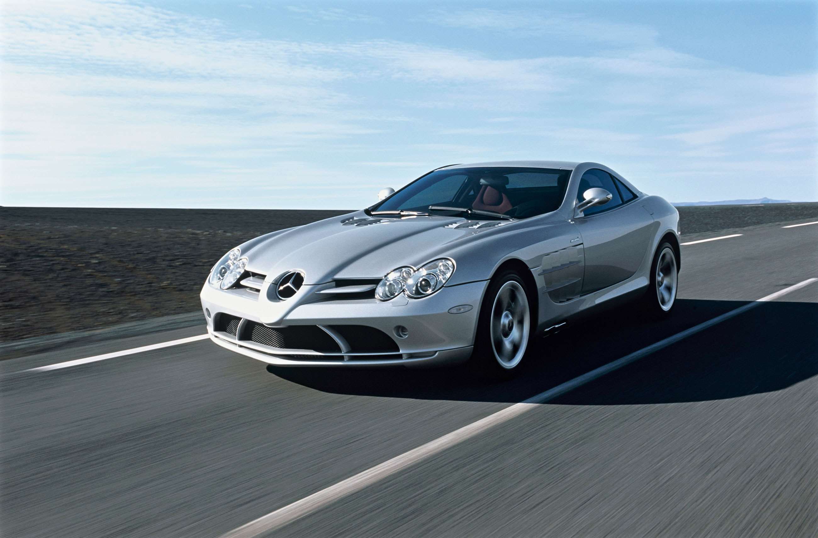 best-investment-cars-2022-5-mercedes-benz-slr-mclaren-07122021.jpg