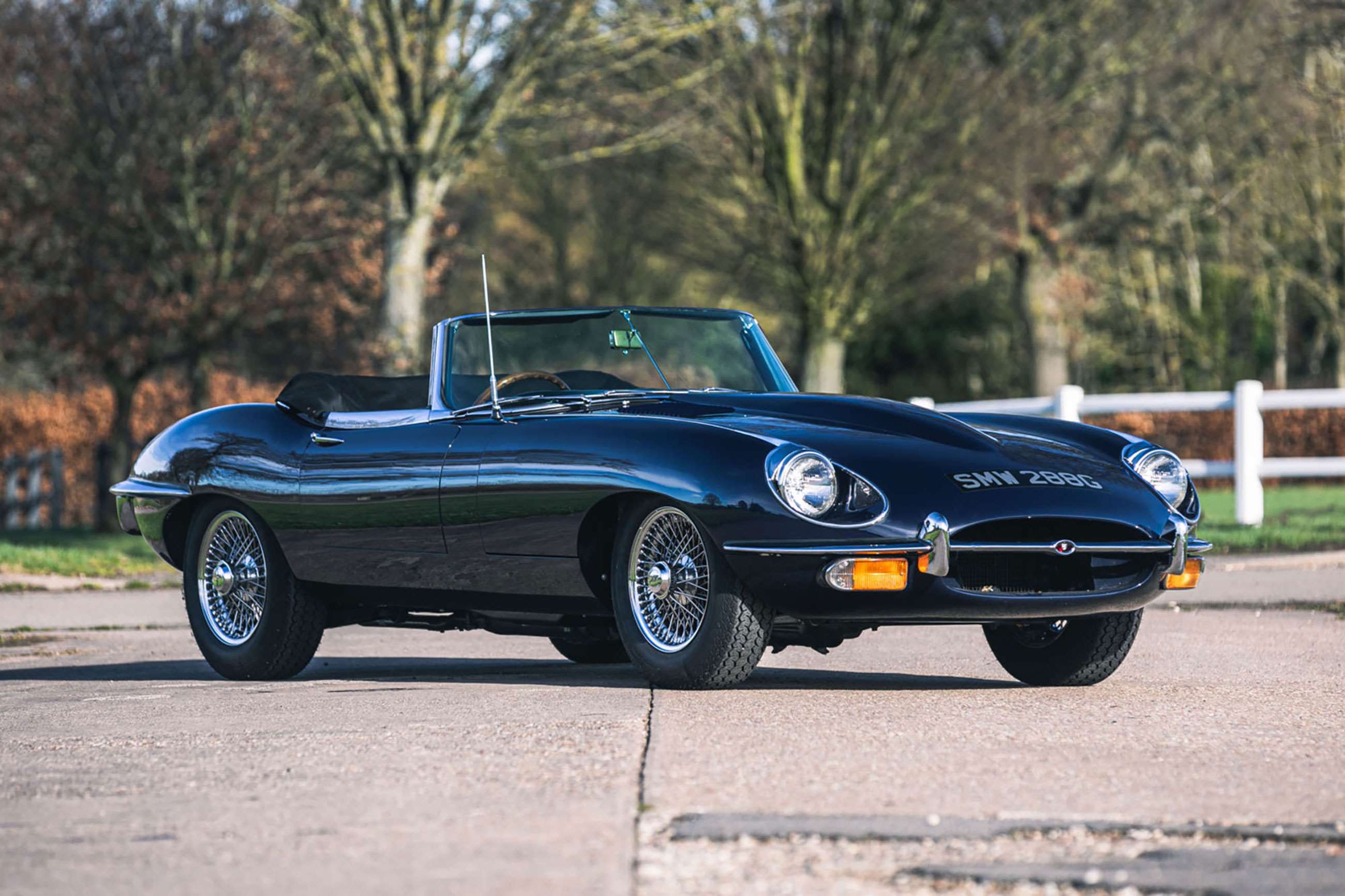 jaguar-e-type-roadster-smw-288g-silverstone-auctions-goodwood-23032021.jpg