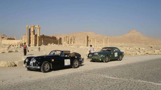 aston-martin-db2_4-roger-carey-palmyra-2010-goodwood-22042021.jpg