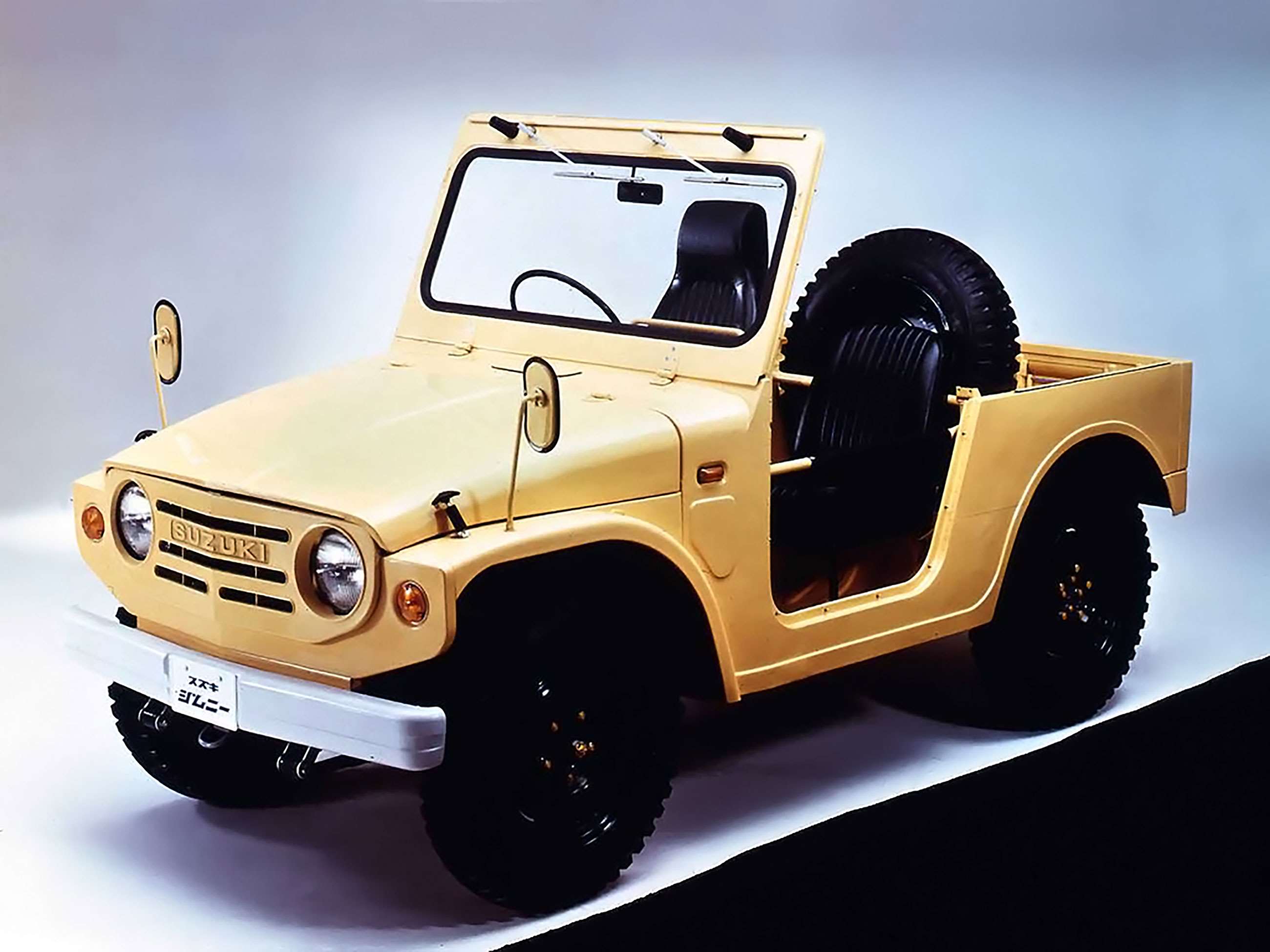 Уменьшенная машина. Suzuki Jimny lj10. Lj10 Jimny. Suzuki Jimny lj10 1970. Suzuki Jimny 1968.