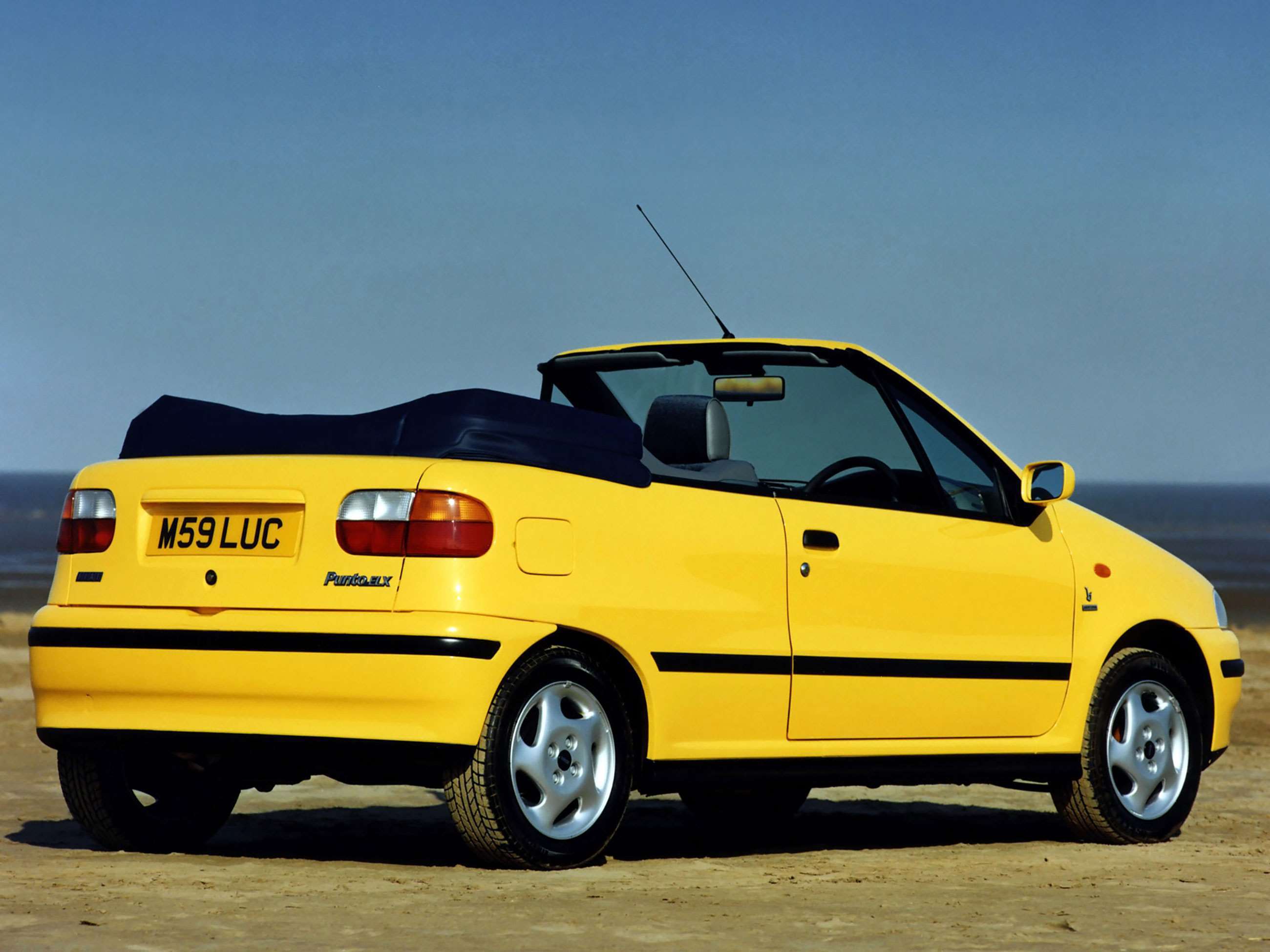 best-cheap-convertibles-for-summer-4-fiat-punto-cabriolet-goodwood-07052021.jpg