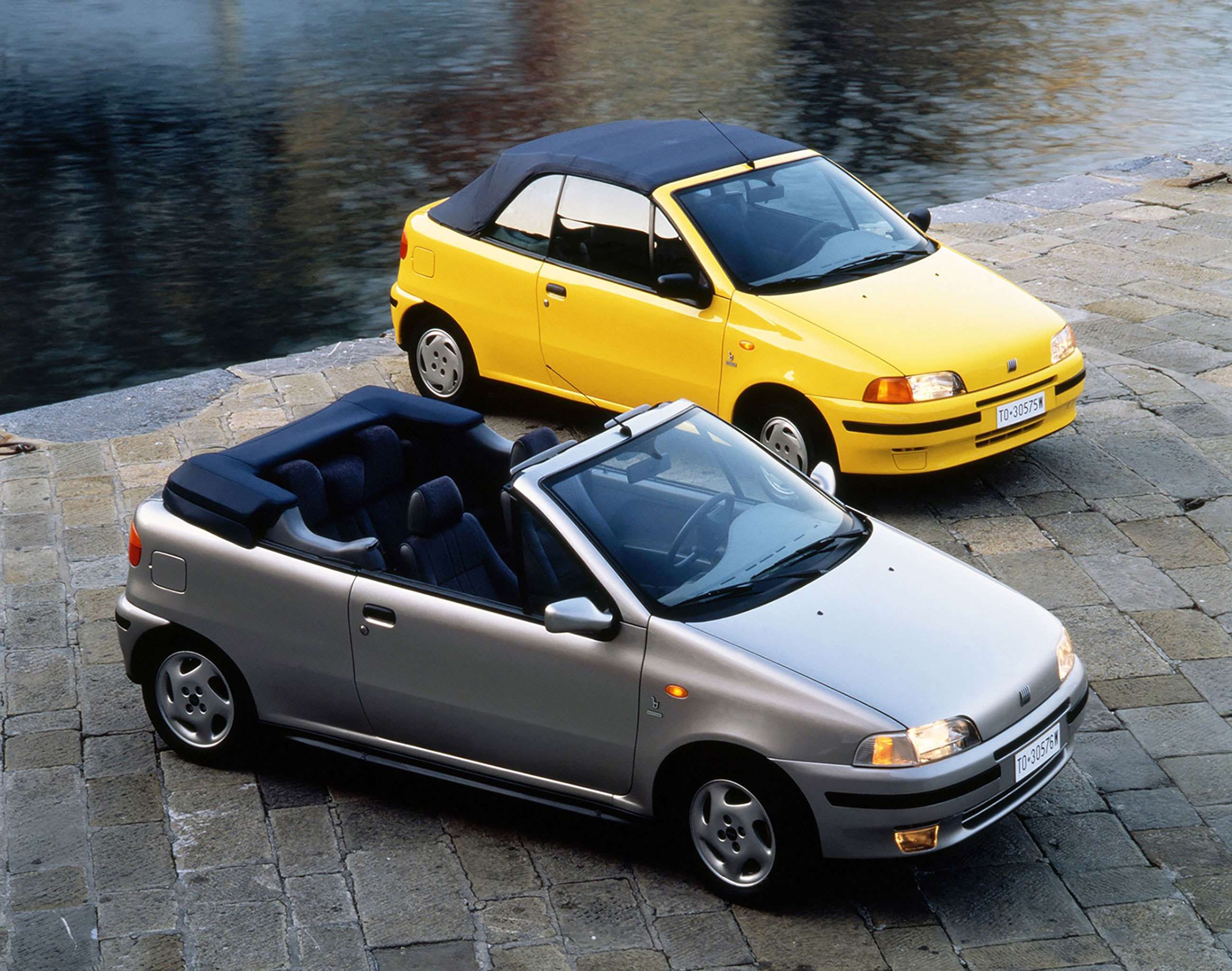 best-cheap-convertibles-for-summer-fiat-punto-cabriolet-goodwood-07052021.jpg