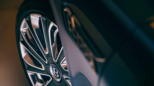 bentley-flying-spur-mulliner-goodwood-12082105.jpg