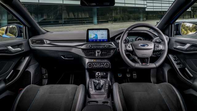 ford-focus-st-edition-interior-goodwood-31082021.jpg
