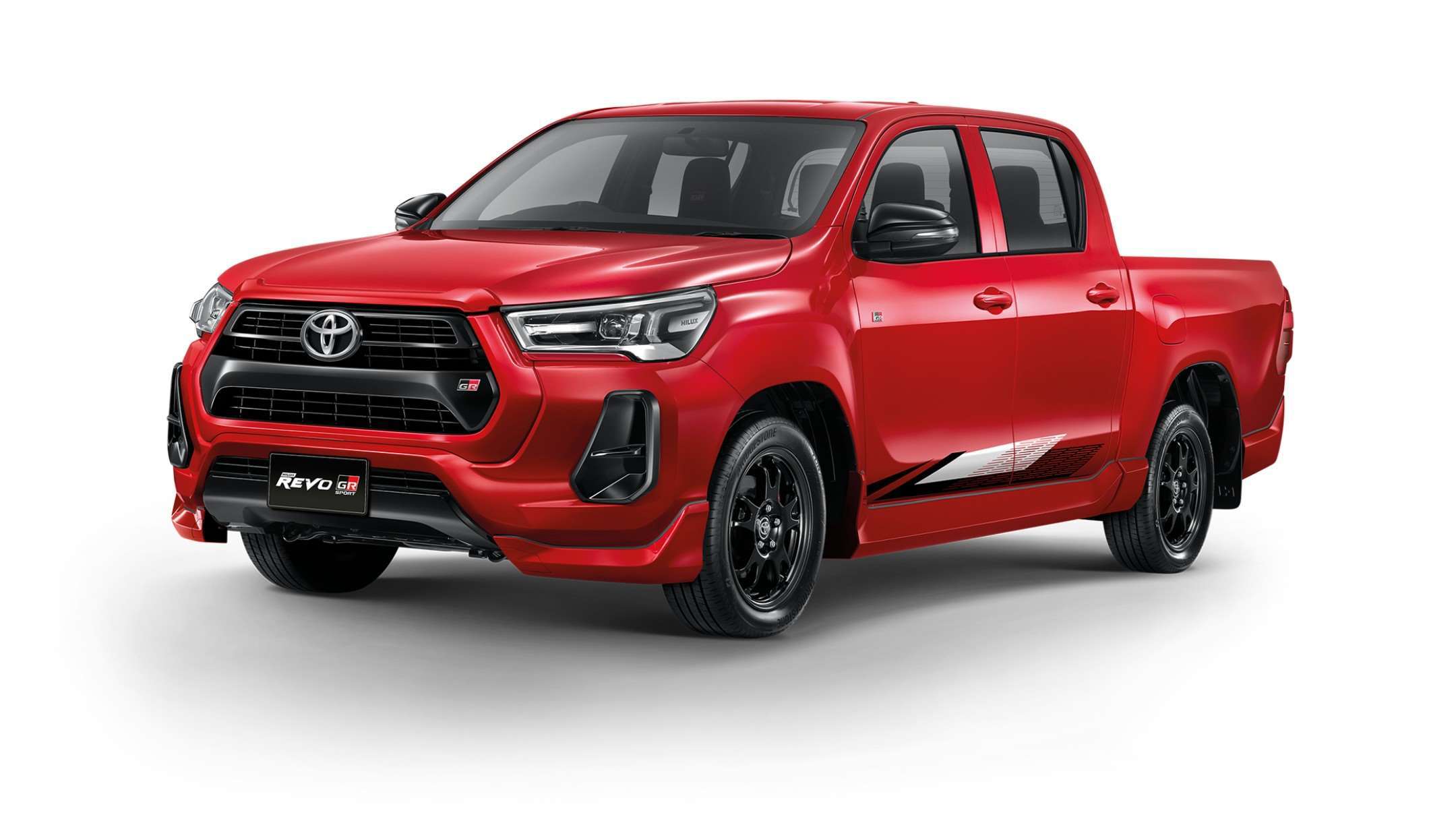 toyota_hilux_revo_gr_sport_goodwood_3.jpg