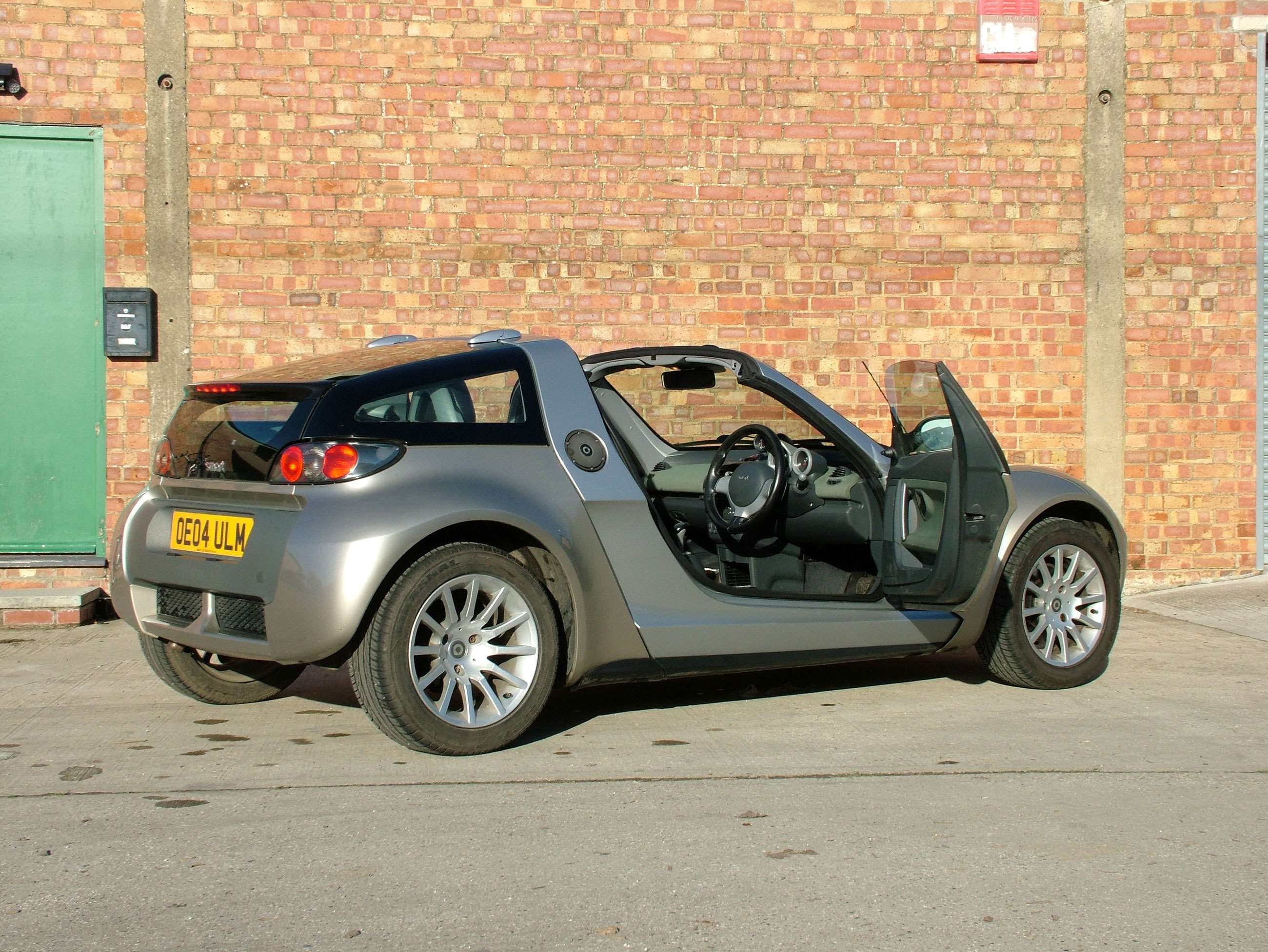 smart-roadster-coupe-buying-guide-12012022.jpg