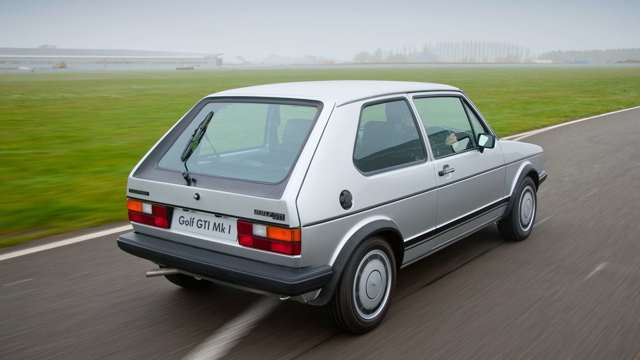 best-volkswagen-golf-gtis-31.jpg