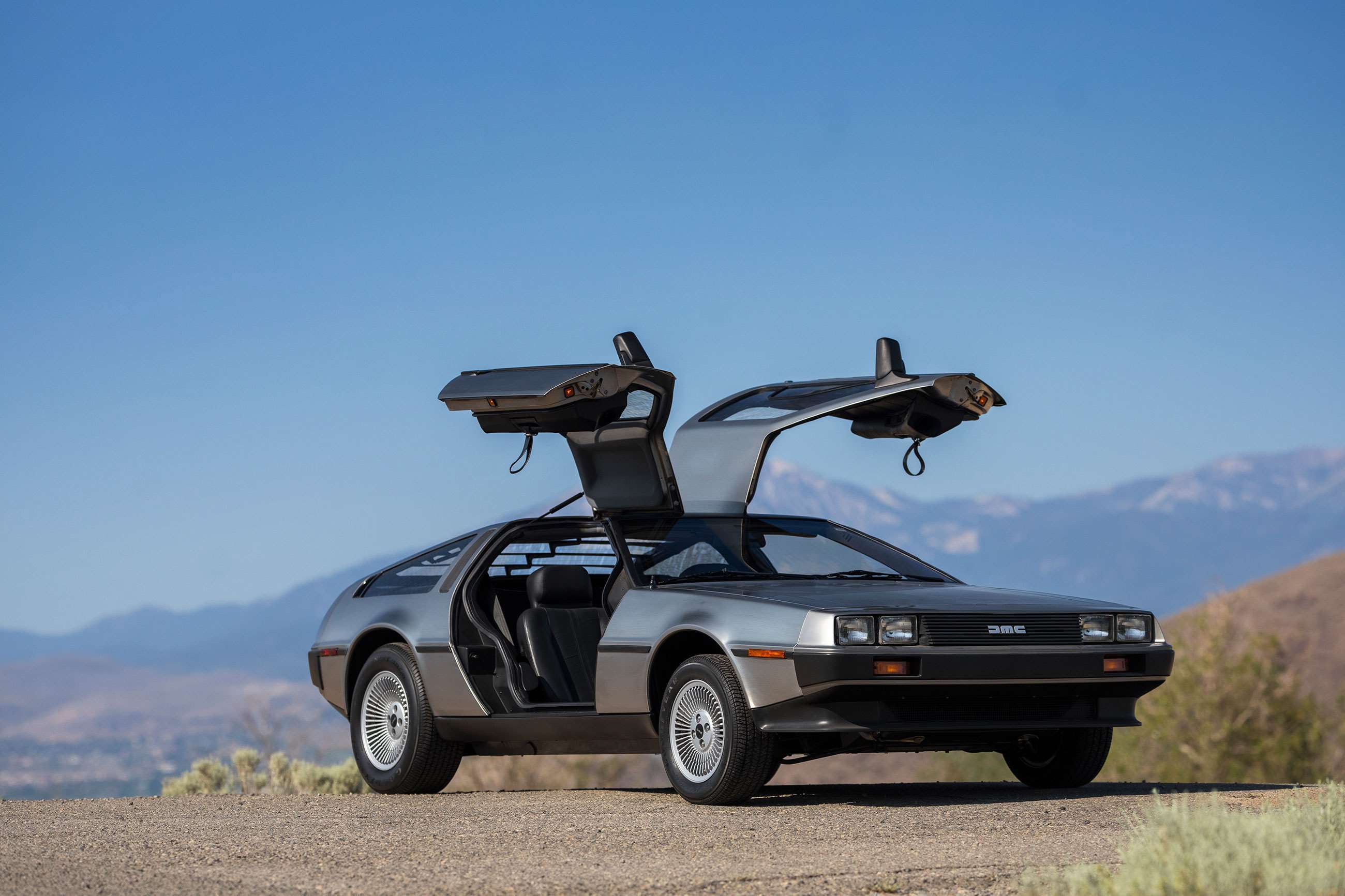 delorean-dmc12-1981-bonhams-18022022.jpg