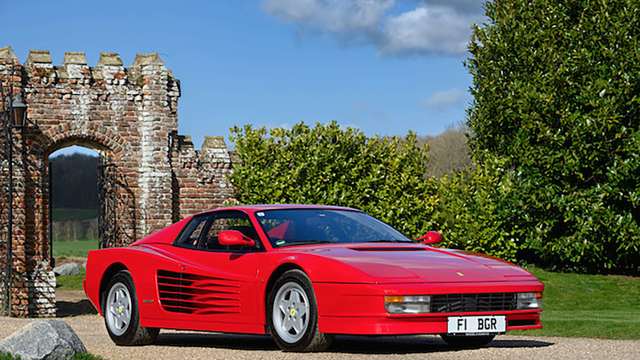 ferrari-testarossa-01.jpg