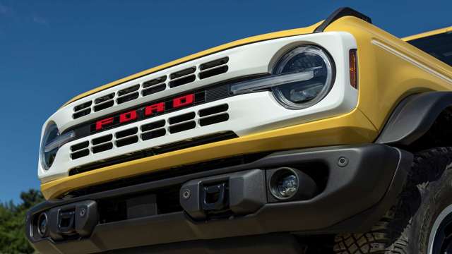 ford-bronco-heritage-editions-06.jpg