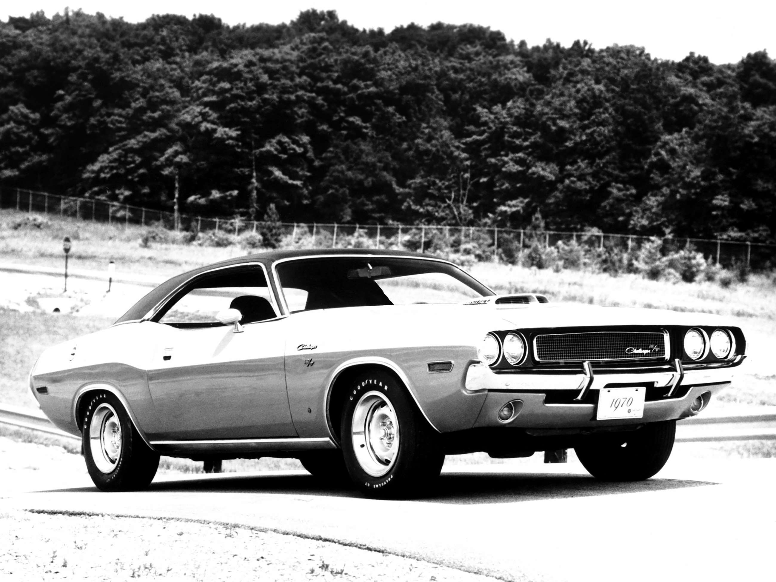 best-cars-of-the-1970s-08.jpg