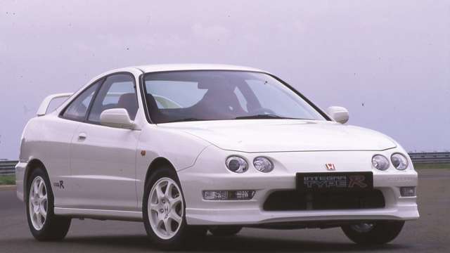 best-cars-of-the-1990s-09.jpg