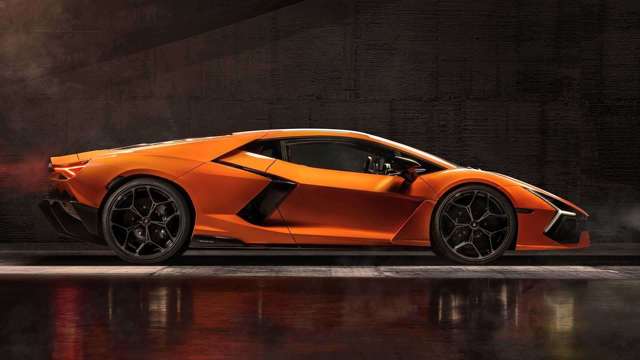 lamborghini-revuelto---foto---20231.jpeg