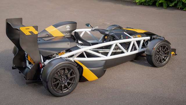 ariel-atom-4r-02.jpg