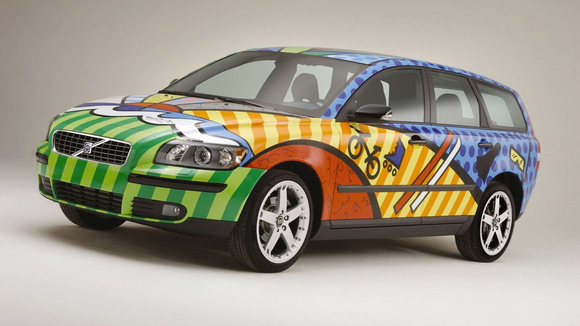 8370_volvo_v50_special_edition_romero_britto.jpg