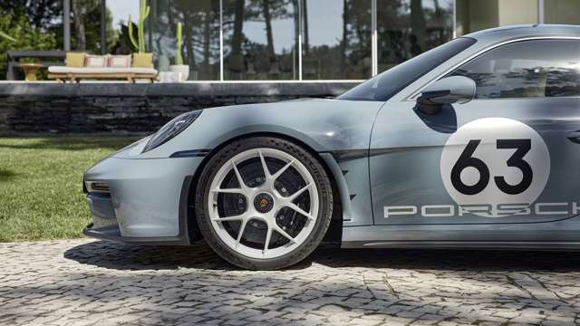 porsche-911-s_t-08.jpg