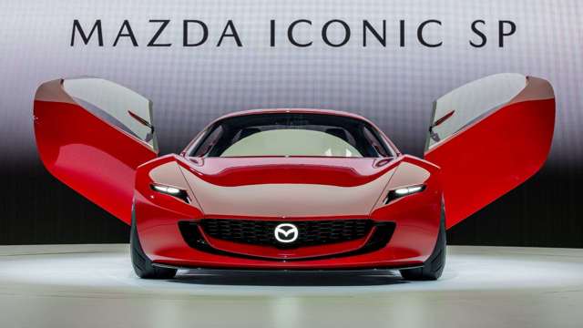 mazda_iconic_sp_3_l.jpg