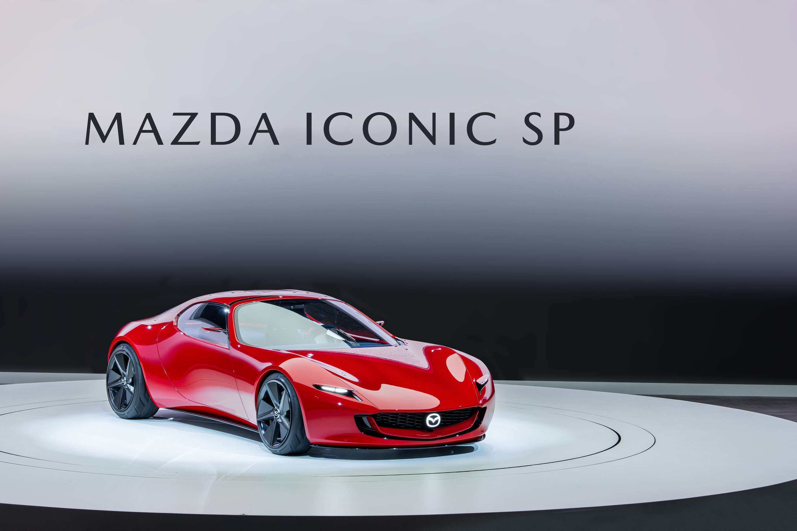 mazda_iconic_sp_1_l.jpg