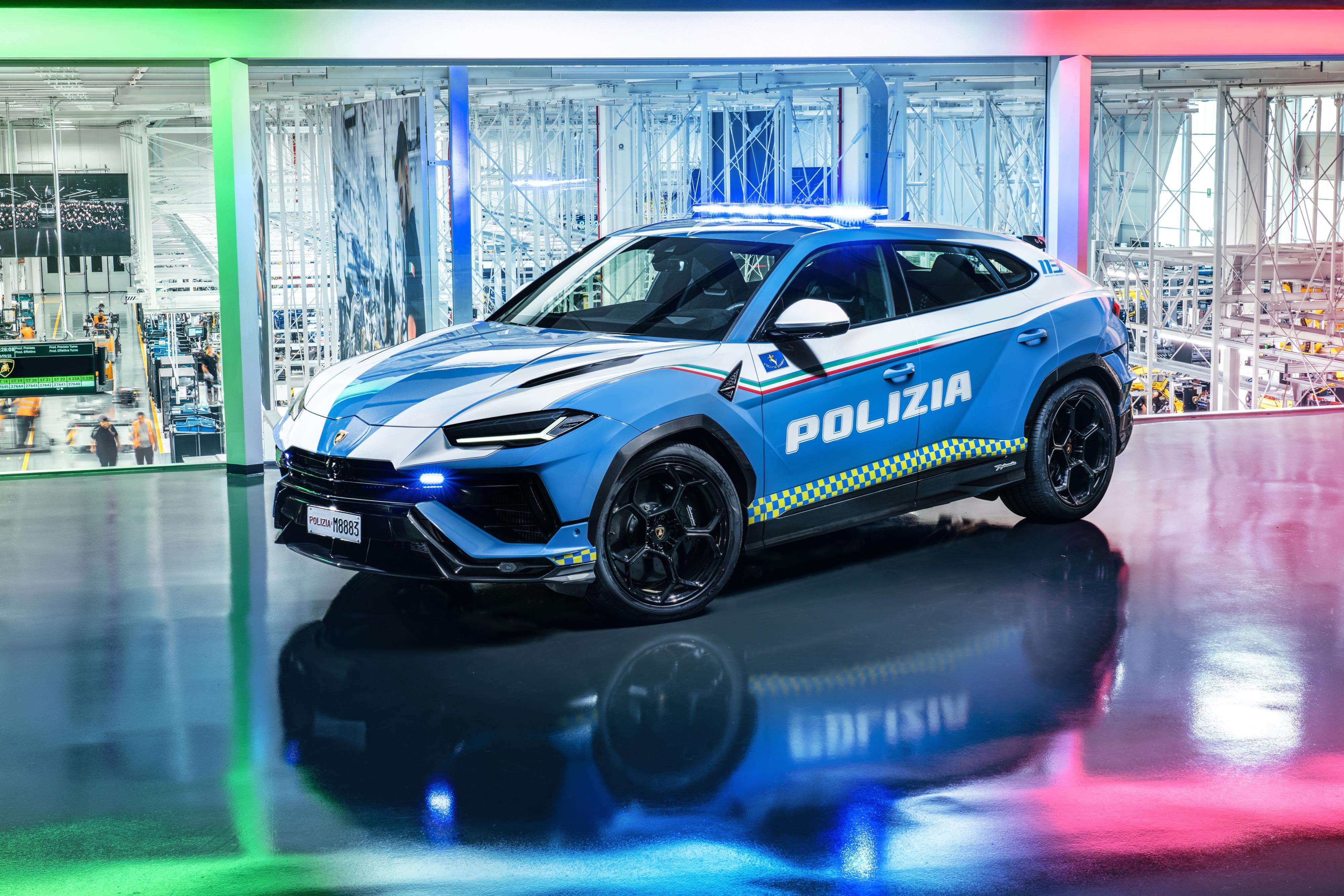 lamborghini-urus-performante-police-car---5.jpg