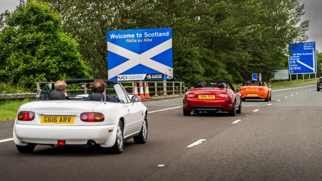 Mazda_MX-5_35th_Anniversary_LEJOG_0222.jpg