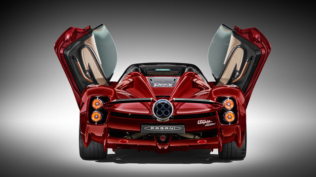 pagani utopia roadster 04.jpg